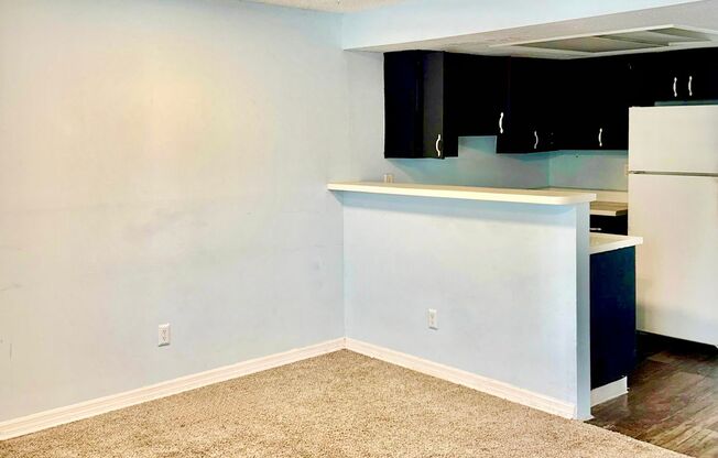 1 bed, 1 bath, 650 sqft, $1,049, Unit 6228-12 (J)