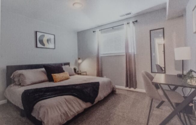 1 bed, 1 bath, 590 sqft, $1,015, Unit 79