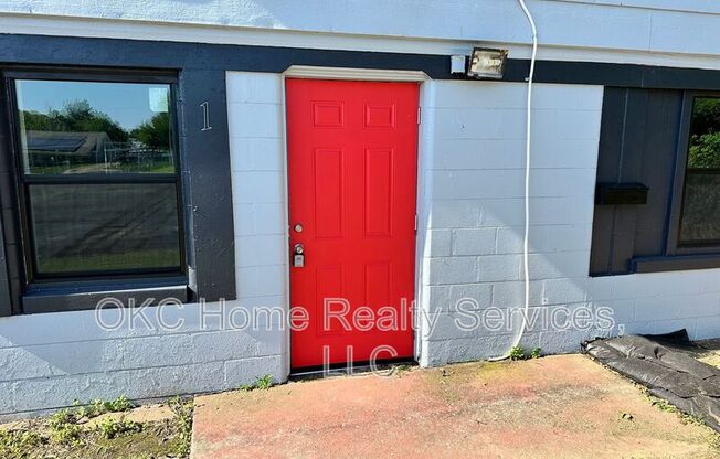 1612 NE 24 ST