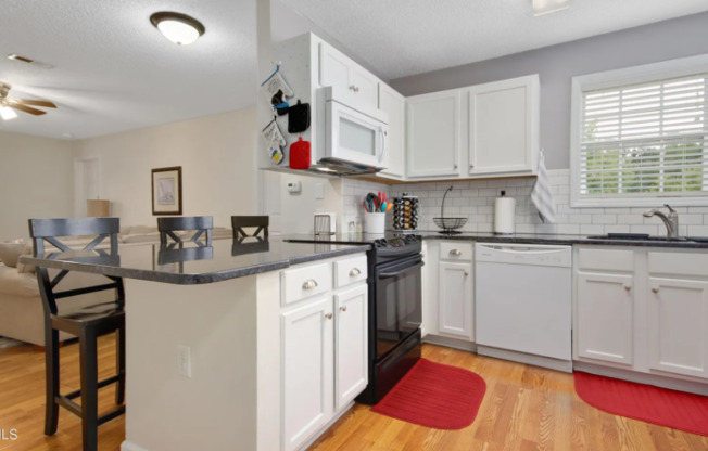 3000 Centennial Woods Dr