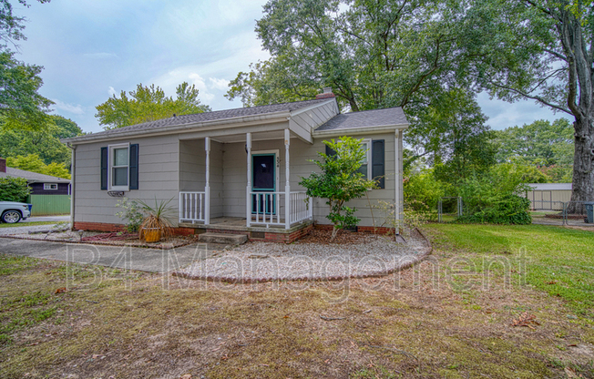 534 LUCERNE DR
