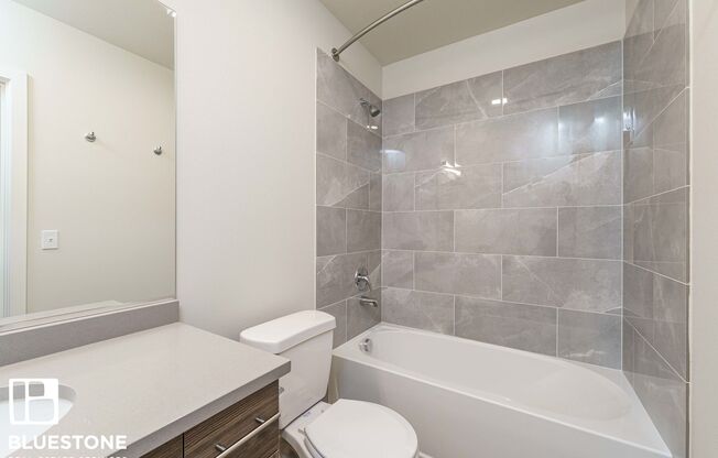 1 bed, 1 bath, 648 sqft, $1,595, Unit 202