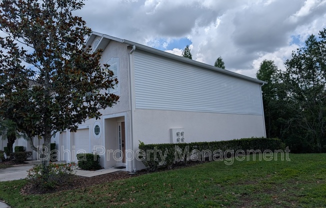 4547 ASHBURN SQ DR