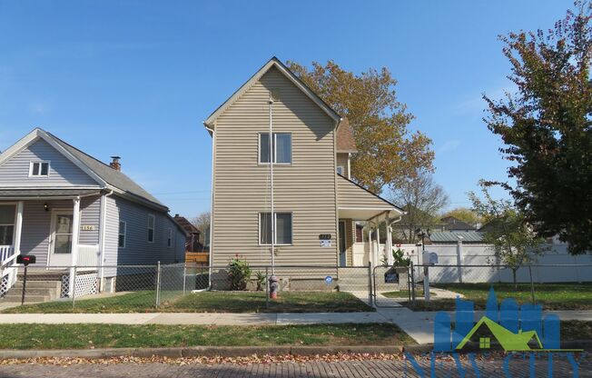 Refreshed Two Bedroom in Franklinton with Ample Parking!