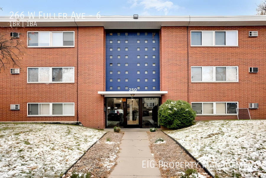 266 W Fuller Ave