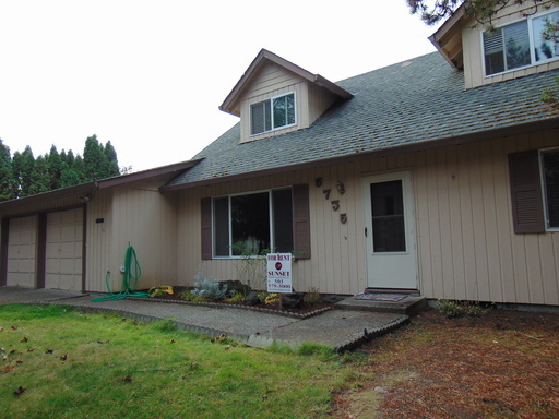 Terrific home, Large Yard, Quiet Street