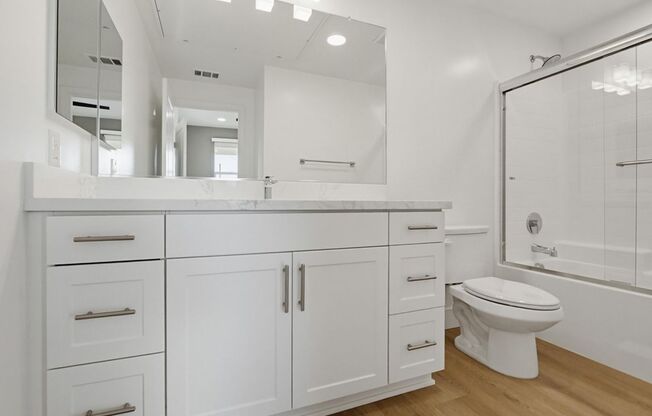 1 bed, 1 bath, 519 sqft, $1,795, Unit 1207