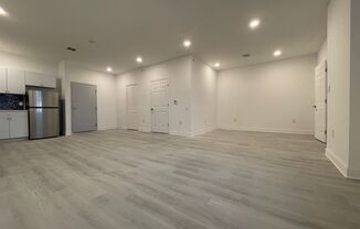 1 bed, 1 bath, 950 sqft, $1,175, Unit 218