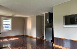 2 beds, 1 bath, $750