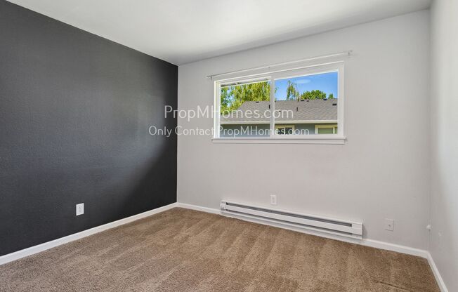 3 beds, 1 bath, $1,999