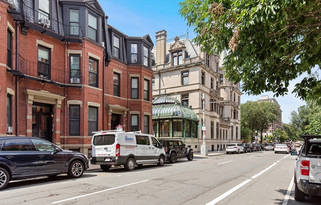 50 HEREFORD ST