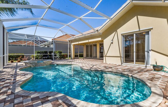 ** ISLAND WALK ** 3 BED + DEN / 2.5 BATH - POOL HOME - AMAZING AMENITIES - PET OK - ANNUAL RENTAL