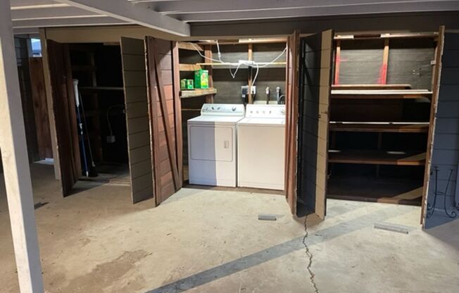 2 beds, 1 bath, $3,000