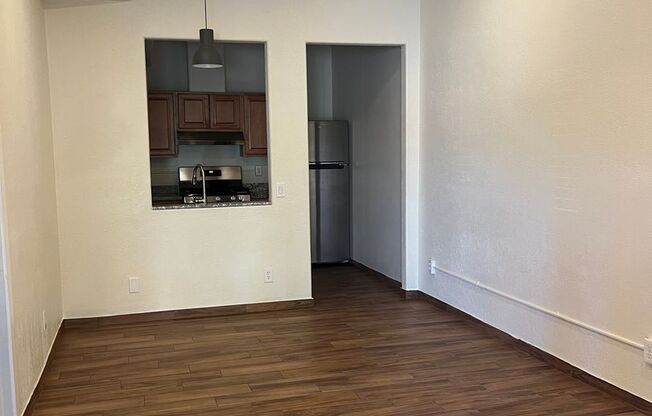 2 beds, 1 bath, $1,350