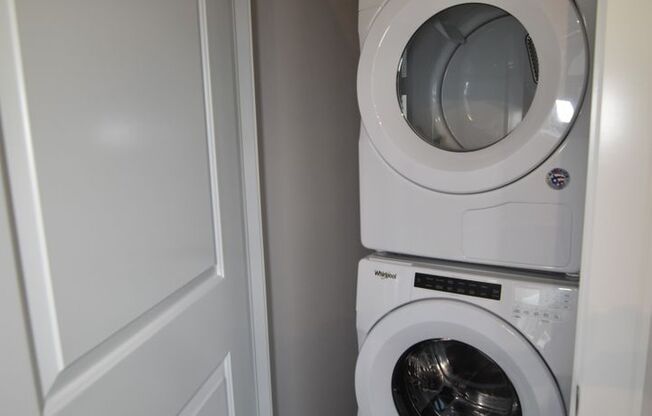 1 bed, 1 bath, 642 sqft, $3,150, Unit 3833-701