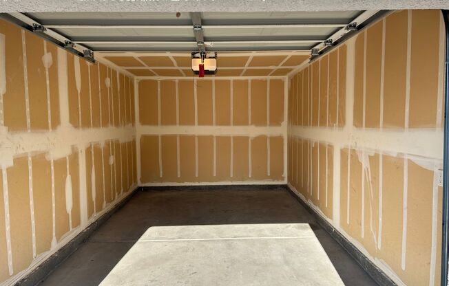 1 bed, 1 bath, $1,500
