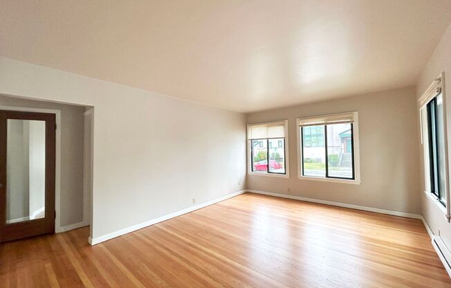 1 bed, 1 bath, 695 sqft, $1,525, Unit Windsor - 17