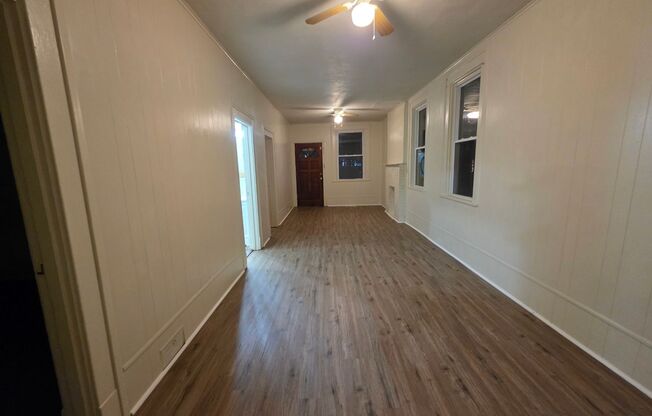 Updated 2 bedroom 1 bath house!