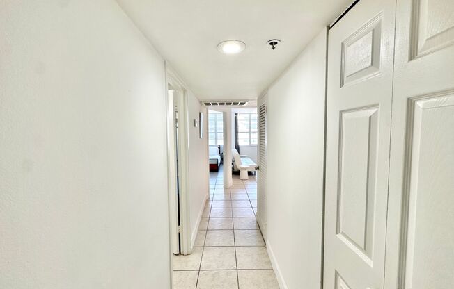 1 bed, 1 bath, $2,300, Unit Unit 1031