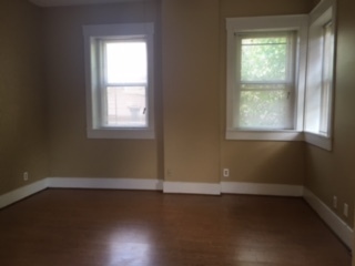 3 beds, 1 bath, $1,050