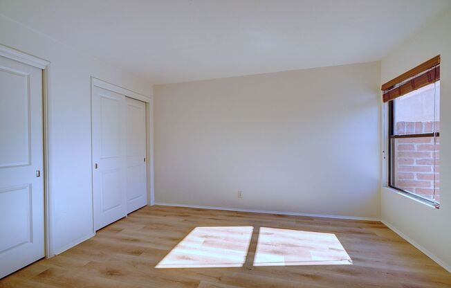 2 beds, 2 baths, 1,000 sqft, $1,325, Unit 16