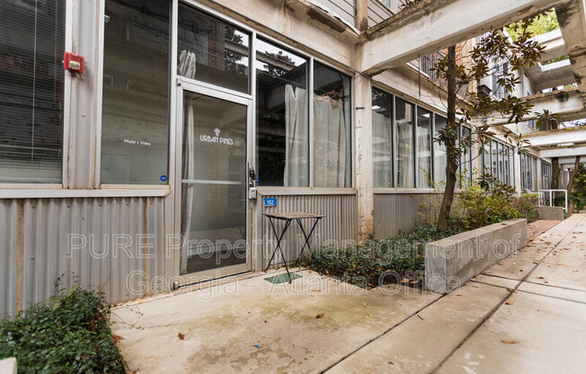659 Auburn Ave NE