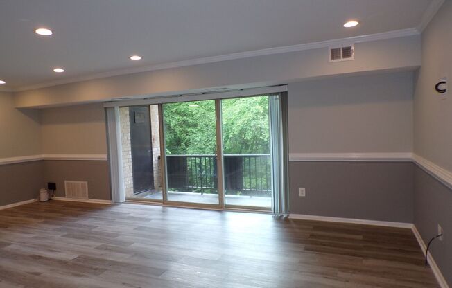 Two Bedroom, Two Bath Condo Located Near Tyson's Corner-McLean Metro