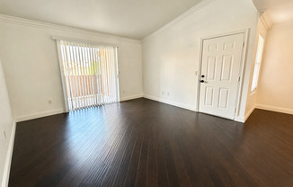 1 bed, 1 bath, $1,250, Unit # 2011