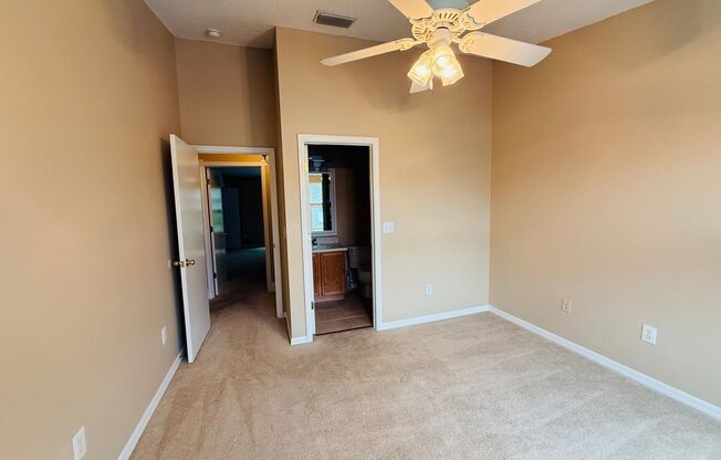 2 beds, 2.5 baths, $1,700