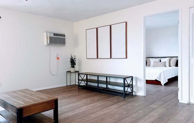 1 bed, 1 bath, 765 sqft, $2,100, Unit 816