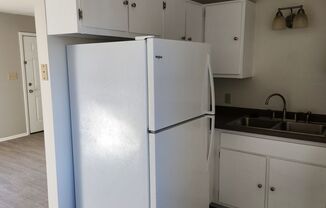 3 beds, 1.5 baths, 1,100 sqft, $1,500, Unit 3247