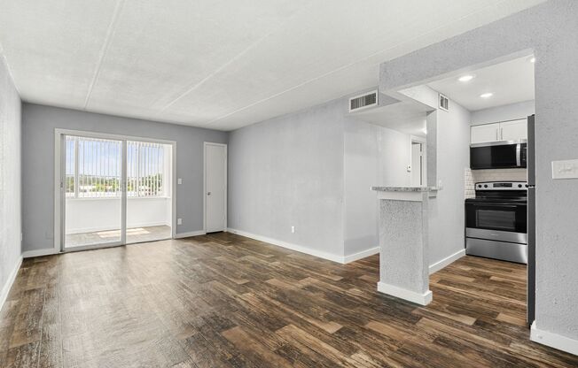 Loft at Third Apartments | Renovated 1 & 2 Bedroom Apartments