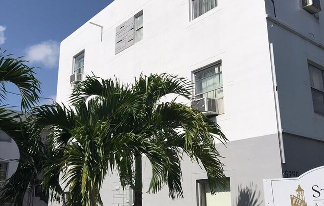 2 beds, 1 bath, 750 sqft, $1,650, Unit 5200-23