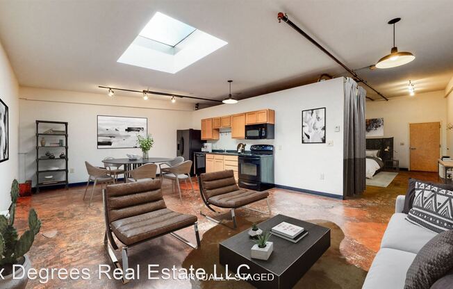 2520 S 3rd Street