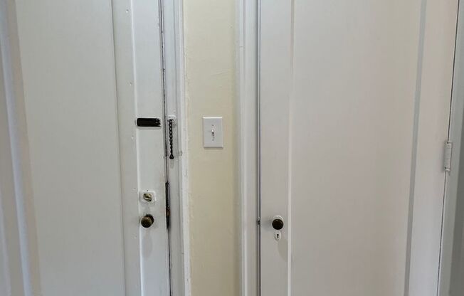 Studio, 1 bath, 301 sqft, $1,425, Unit Wellington 509