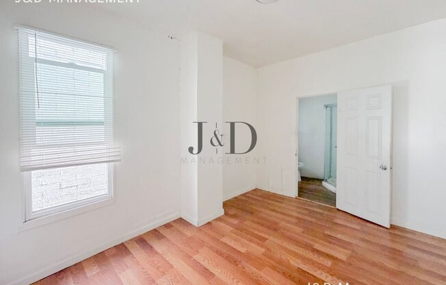 545 1/2 25 ST