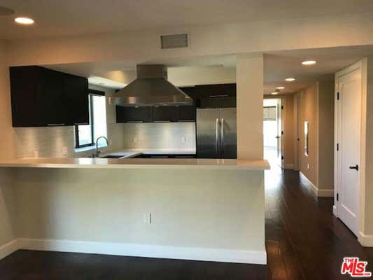 2 beds, 3 baths, 1,500 sqft, $4,650, Unit 104