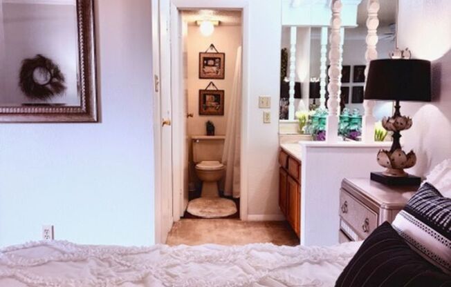 2 beds, 2 baths, 1,202 sqft, $940, Unit 2504