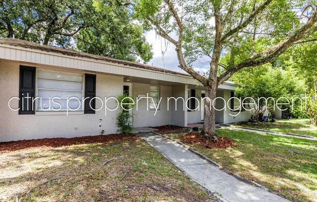 2/2 Home with fenced yard