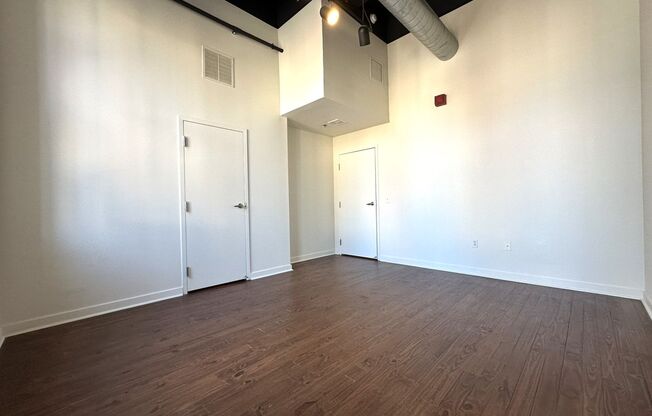 2 beds, 2 baths, 1,034 sqft, $2,650, Unit 901