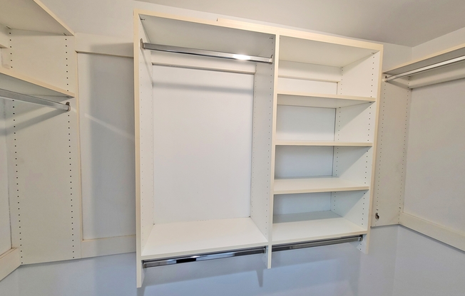 2 beds, 2.5 baths, 1,416 sqft, $3,550