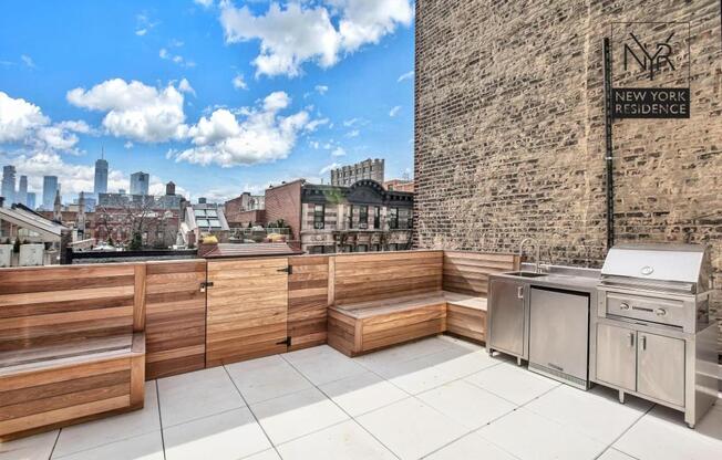 77 WASHINGTON PL