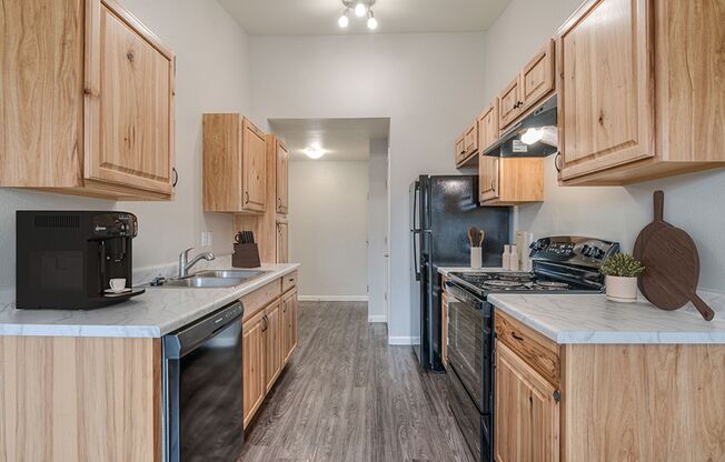 2 beds, 1 bath, 1,021 sqft, $1,599, Unit 182-066