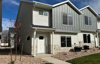 New - 3 Bed 2.5 Bath - Never Lived In End unit Townhouse - Spanish Fork