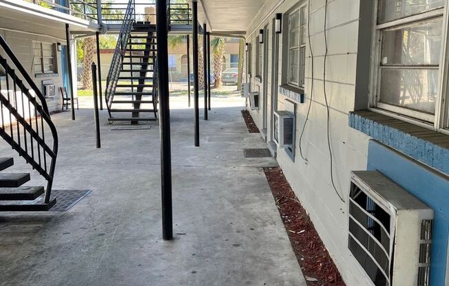 1 bed, 1 bath, $800, Unit 5844 Justina Court Unit 5