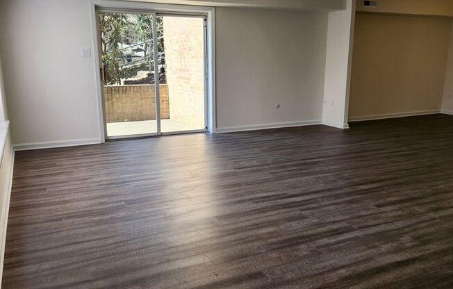 2 beds, 2 baths, 1,180 sqft, $1,965, Unit WI170H4