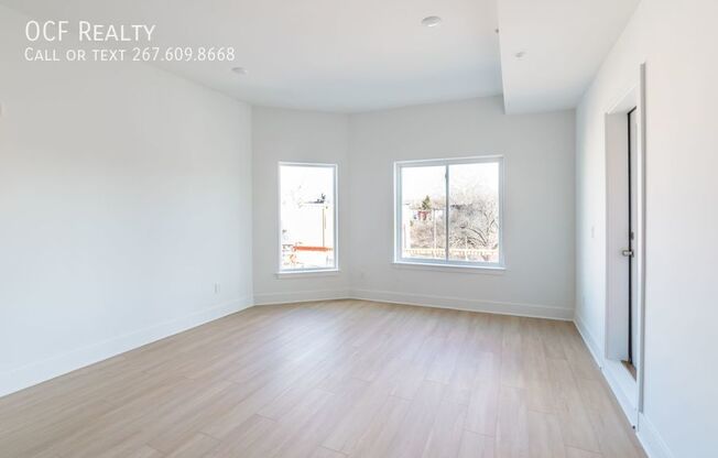 4200 LANCASTER AVE