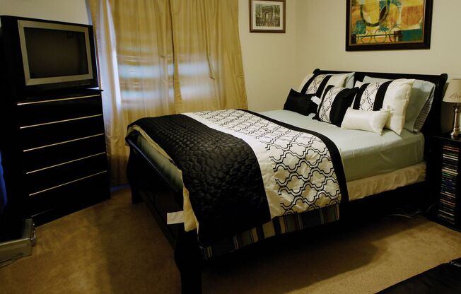 2 beds, 1 bath, 935 sqft, $1,265, Unit 3402319
