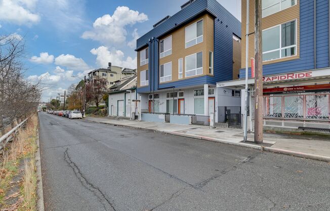 Queen Anne West Townhome with A/C Available Now!