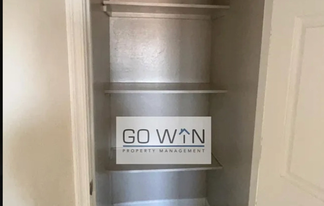 1 bed, 1 bath, 750 sqft, $995, Unit 6